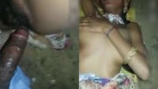 Indian girlfriend gets fucked in the air by her lover