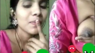 Indian girl's solo masturbation with boob show