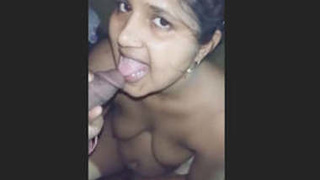 Desi aunty gets fucked in hot video
