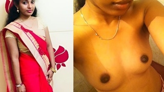 Beautiful Mallu girl reveals her naked body