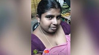 Indian BBW seductively poses in lingerie for selfie video