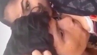 Chodan's boobs sucking skills on display in Sri Lankan video