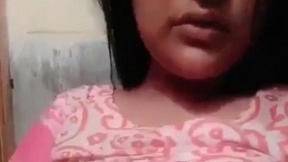 Indian bhabhi Savita flaunts her big boobs in a solo video
