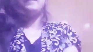 Adorable Indian girl goes nude in solo video