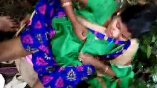 Desi couple enjoys sex in the forest