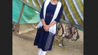 Desi village bhabi gets marked in steamy video