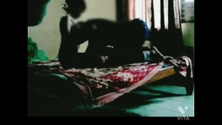 Desi porn with audio: Hot Indian couple gets naughty in a hostel room