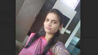 Desi babe gives a blowjob and gets fucked in part 1 of mms video