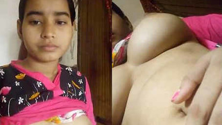 Cute Indian girl takes naked selfies for her boyfriend