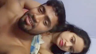 Indian woman pressed her nipple in a video