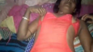 A Desi Bhabhi's nude capture in a steamy video