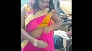 Swathi Naidu in nude and ready to shoot in Tamil video