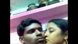 Indian couple enjoys suhagrat in a homemade video